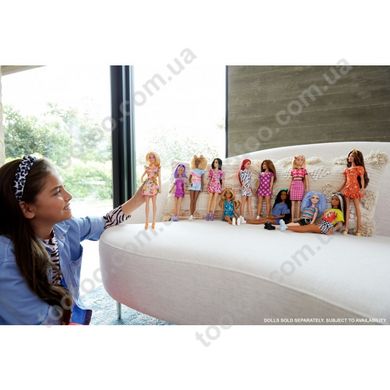 Фотография, изображение Кукла Barbie "Модница" в платье с фруктовым принтом (HBV15)