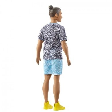 Світлина, зображення Лялька Кен "Модник" у футболці з візерунком пейслі Barbie (HJT09)