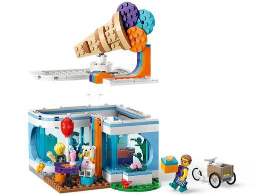 Конструктор LEGO City Магазин мороженого (60363)